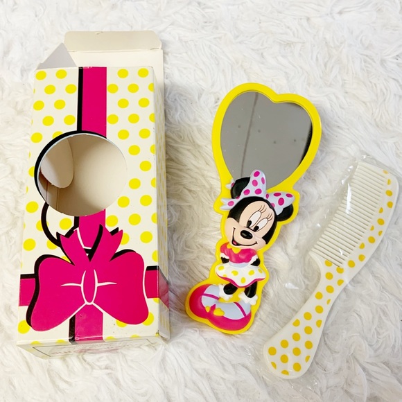 Avon Other - VTG Avon Minnie n’ me vanity set brush/comb/mirror
